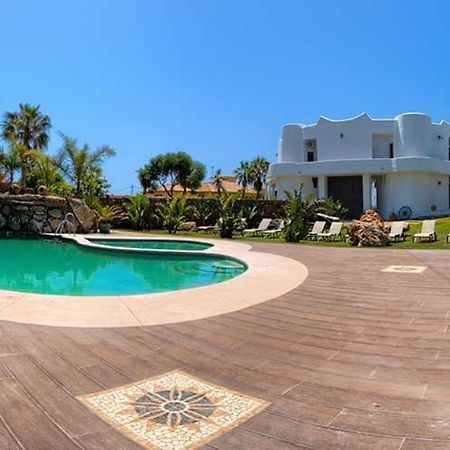 Apartamentos Turisticos Bahia De Trafalgar Zahora Exteriör bild